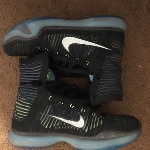 Kobe 10 high